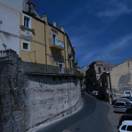 Casa Santa Maria - Fichi D'India Hotel Ragusa Kültér fotó