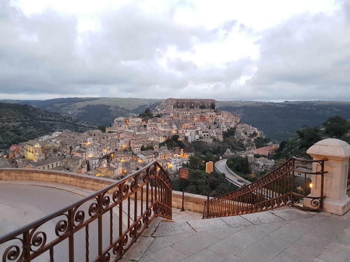 Casa Santa Maria - Fichi D'India Hotel Ragusa Kültér fotó